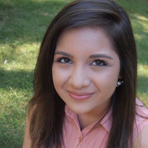 Meet your Posher, Aliya